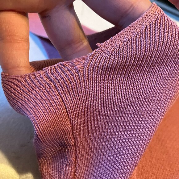 Y2K Banana Republic Pink Silk Blend Ribbed Stretch Knit Tank Top Size Medium - Picture 3 of 5